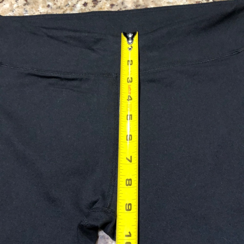 Fabletics Capri - Picture 12 of 13